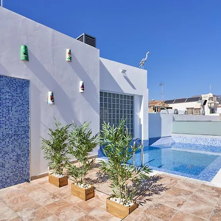 Boutique B2 Street Level Nerja