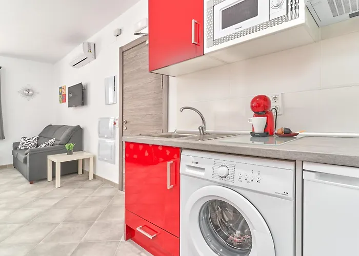 Boutique B2 Street Level Nerja