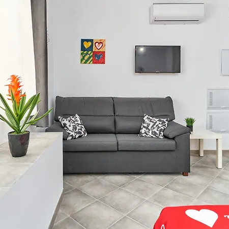 Boutique B2 Street Level * Nerja