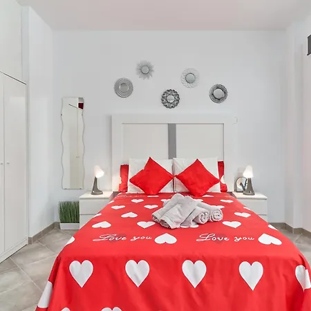 Boutique B2 Street Level Apartmán *